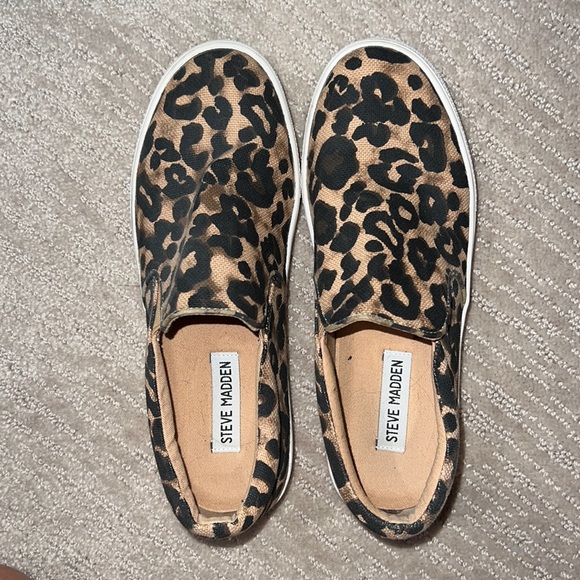 Steve Madden leopard tennis shoes - Picture 1 of 2